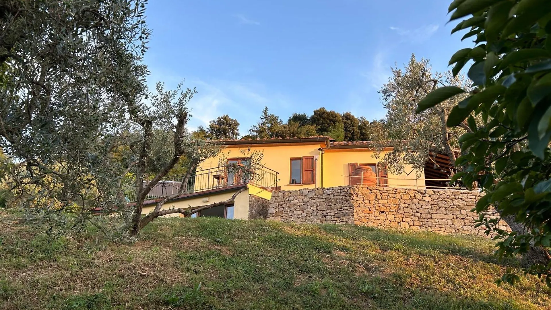 Casa Di Coraggio Villa Volterra Italy